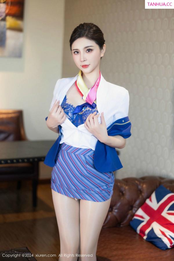 小蛮妖  [XiuRen]高清写真图 2024.12.17 No.9612 小蛮妖Yummy 丝袜美腿第22张图片